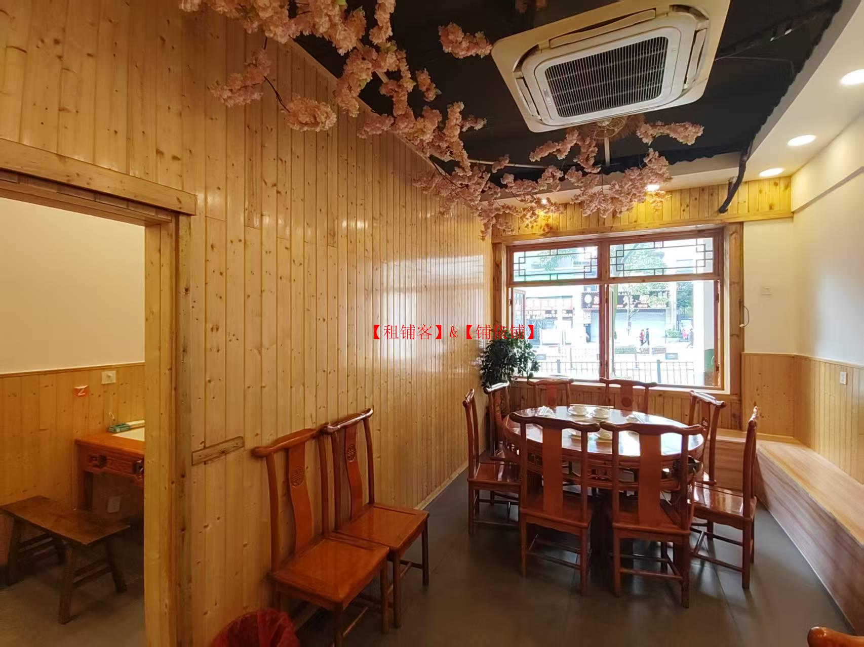 新世界86平双门头餐饮店转让
